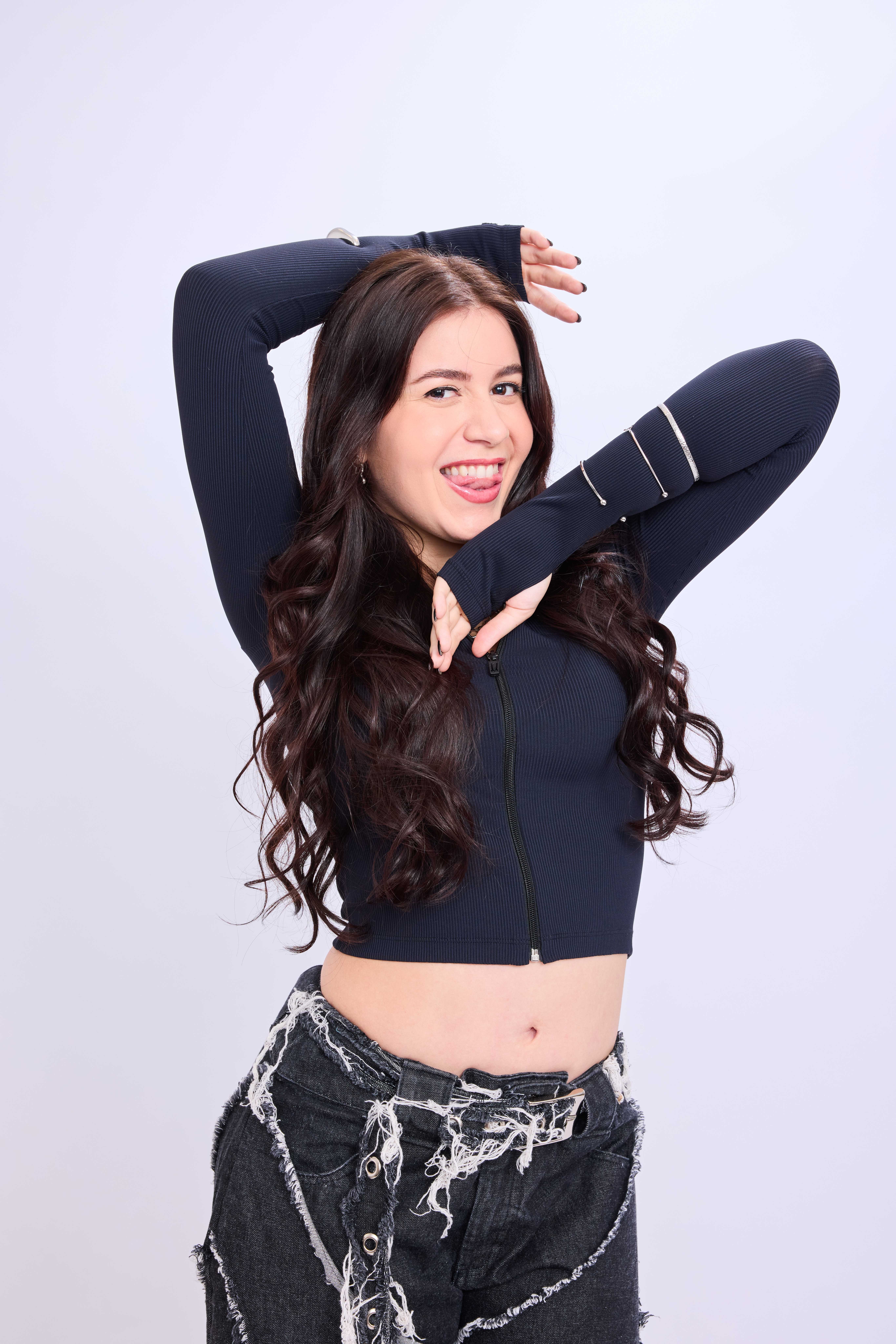 Sofia Santino, embaixadora GloboPop, se empolga com conteúdo exclusivo e collabs improváveis: 'Tudo de mim'