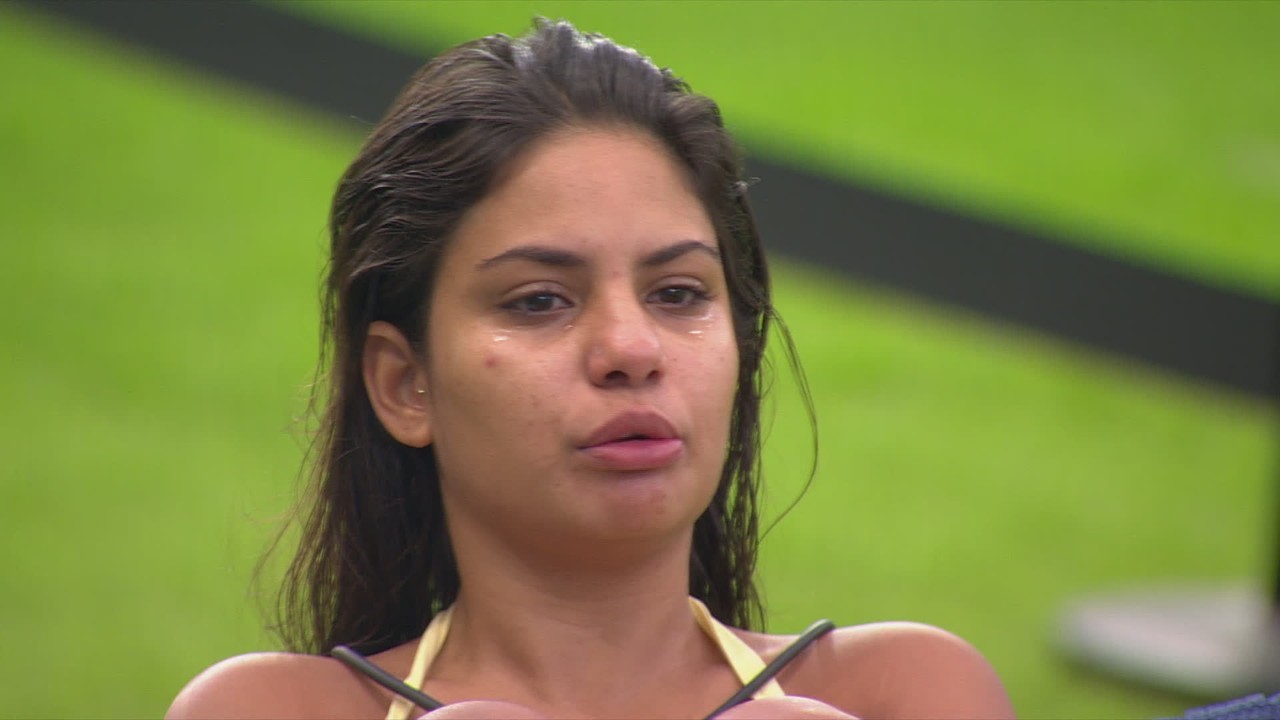 Após atrito com Jonas Sulzbach, Gabriela chora e desabafa com Alberto Cowboy