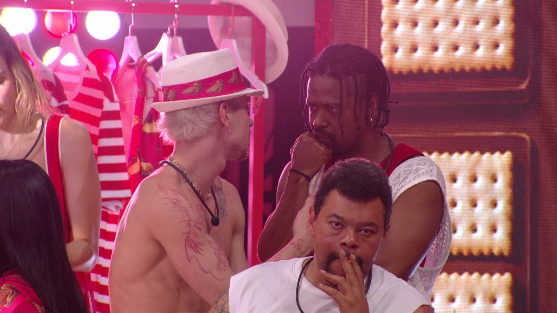 Juliano Floss, Leandro e Ana Paula Renault contam votos: 'Aliança de verdade'