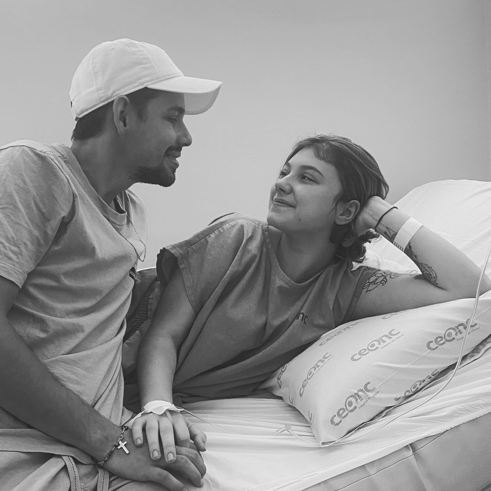 Isabel Veloso e Lucas Borba — Foto: Reprodução/Instagram