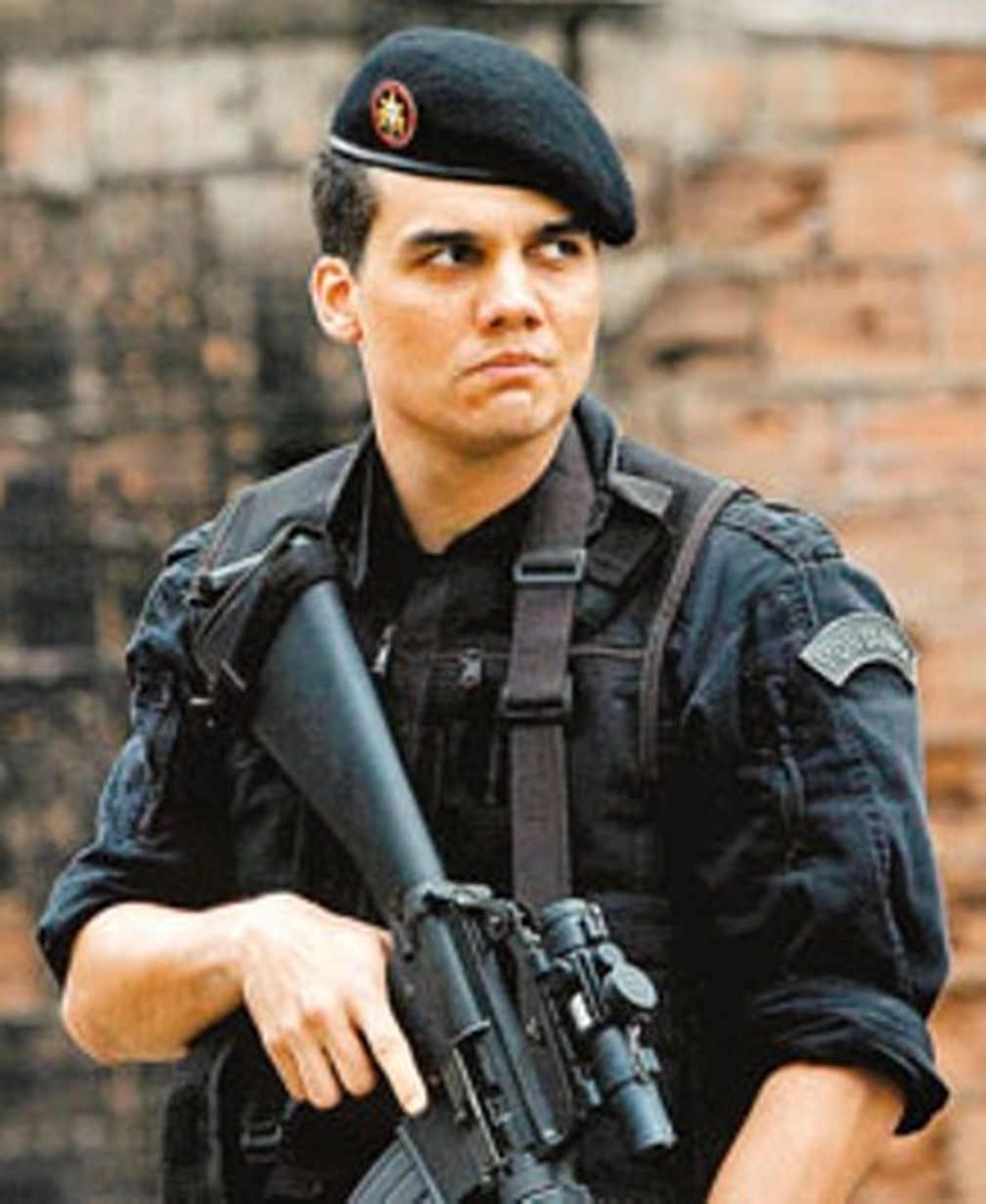 Wagner Moura como Capitão Nascimento no filme Tropa de Elite — Foto: Divulgação