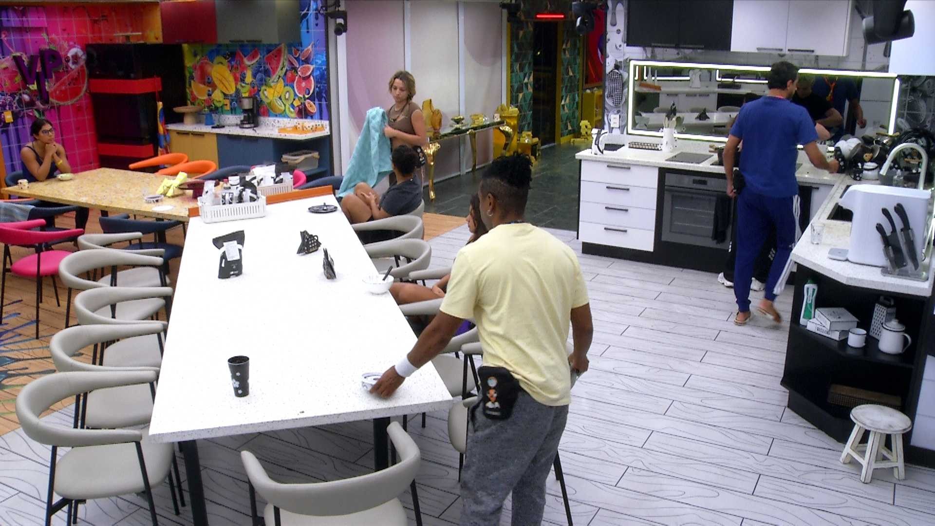 Após indicação ao Castigo do Monstro, Leandro alfineta Cowboy: 'Foi mal, coronel'