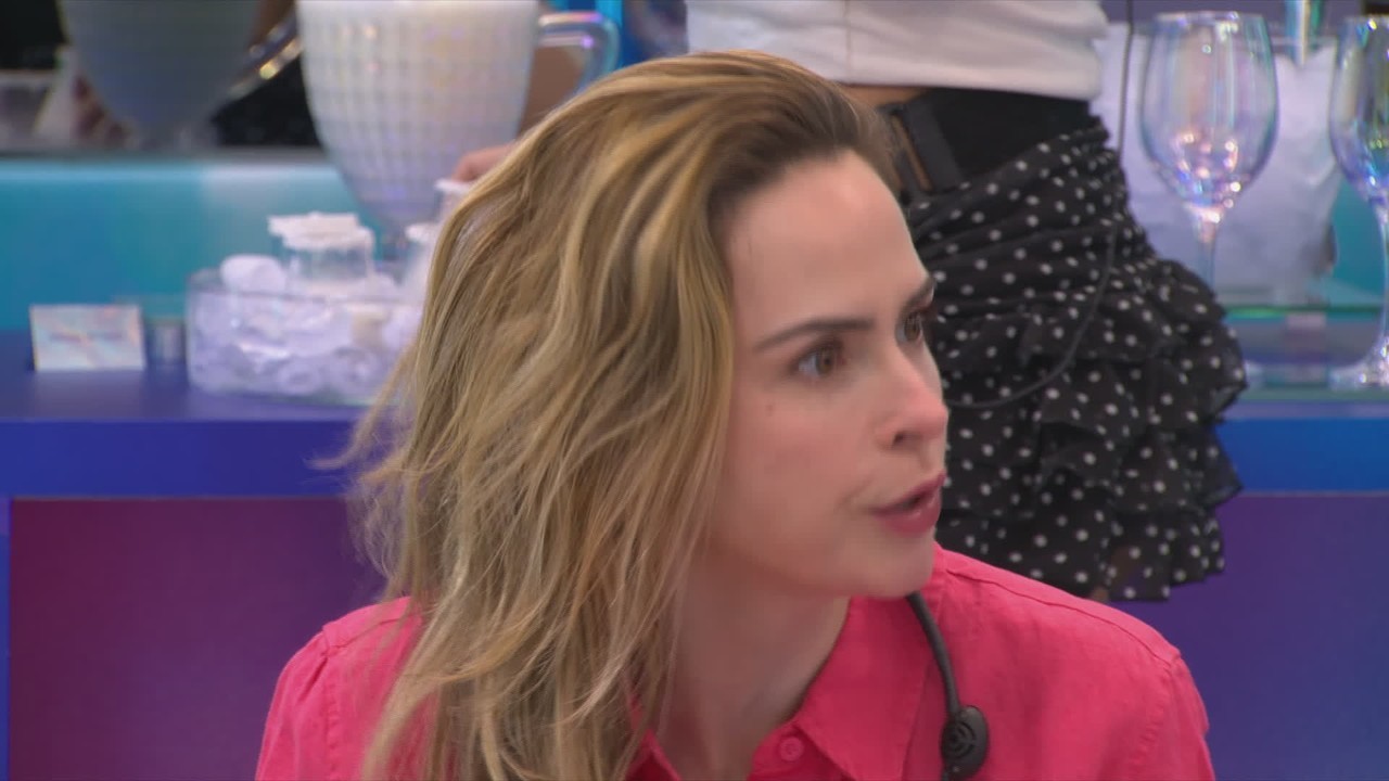 Ana Paula Renault aponta sister como 'calcanhar de Aquiles' de grupo: 'Desperta o lado ruim deles'