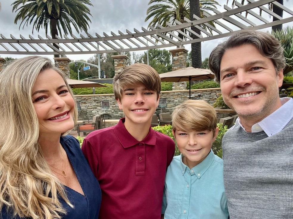 Erik Marmo e sua família moram há 9 anos na Califórnia — Foto: Reprodução/Instagram
