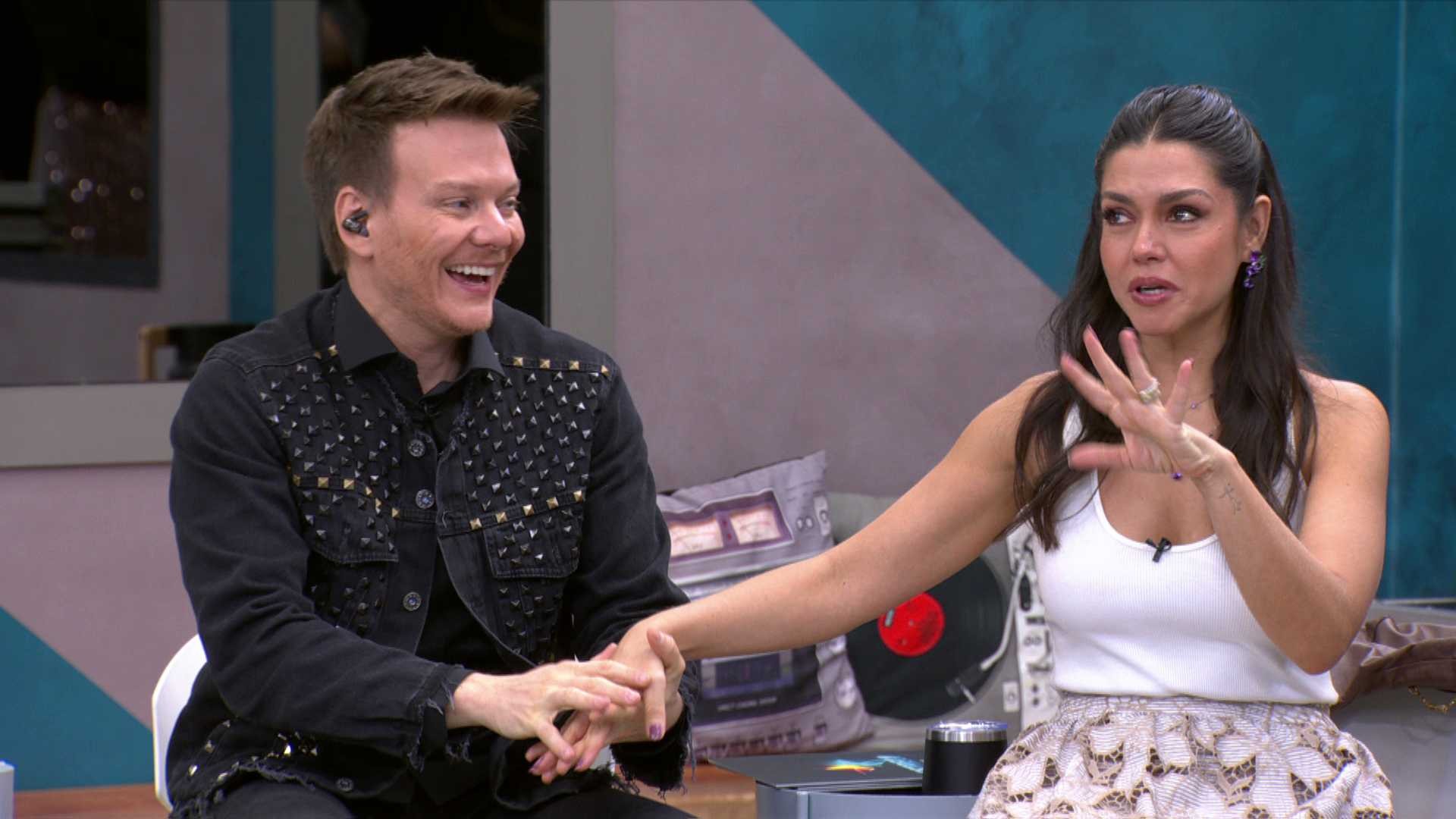 Thais Fersoza se emociona com músicas criadas no último Desafio do Estrela da Casa