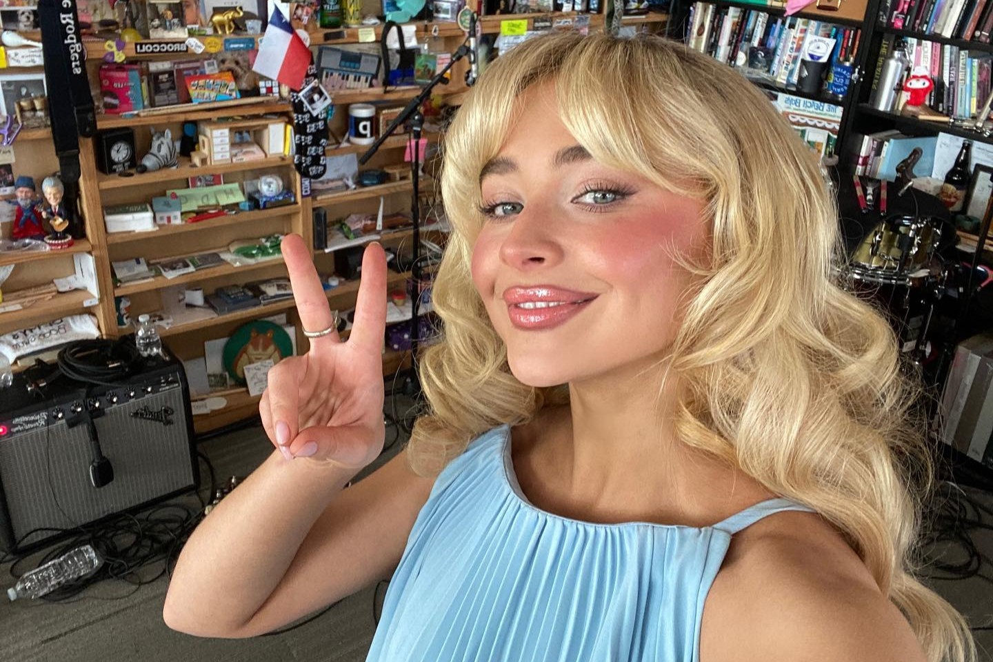 Sabrina Carpenter: quem é a artista fenômeno do pop indicada às