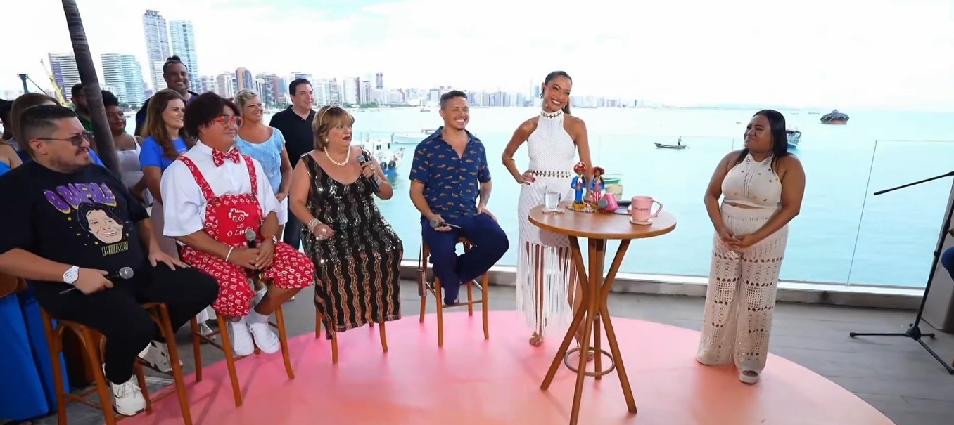 O que é a 'Vaia Cearense'? Patrícia Poeta aprende grito tradicional no Ceará