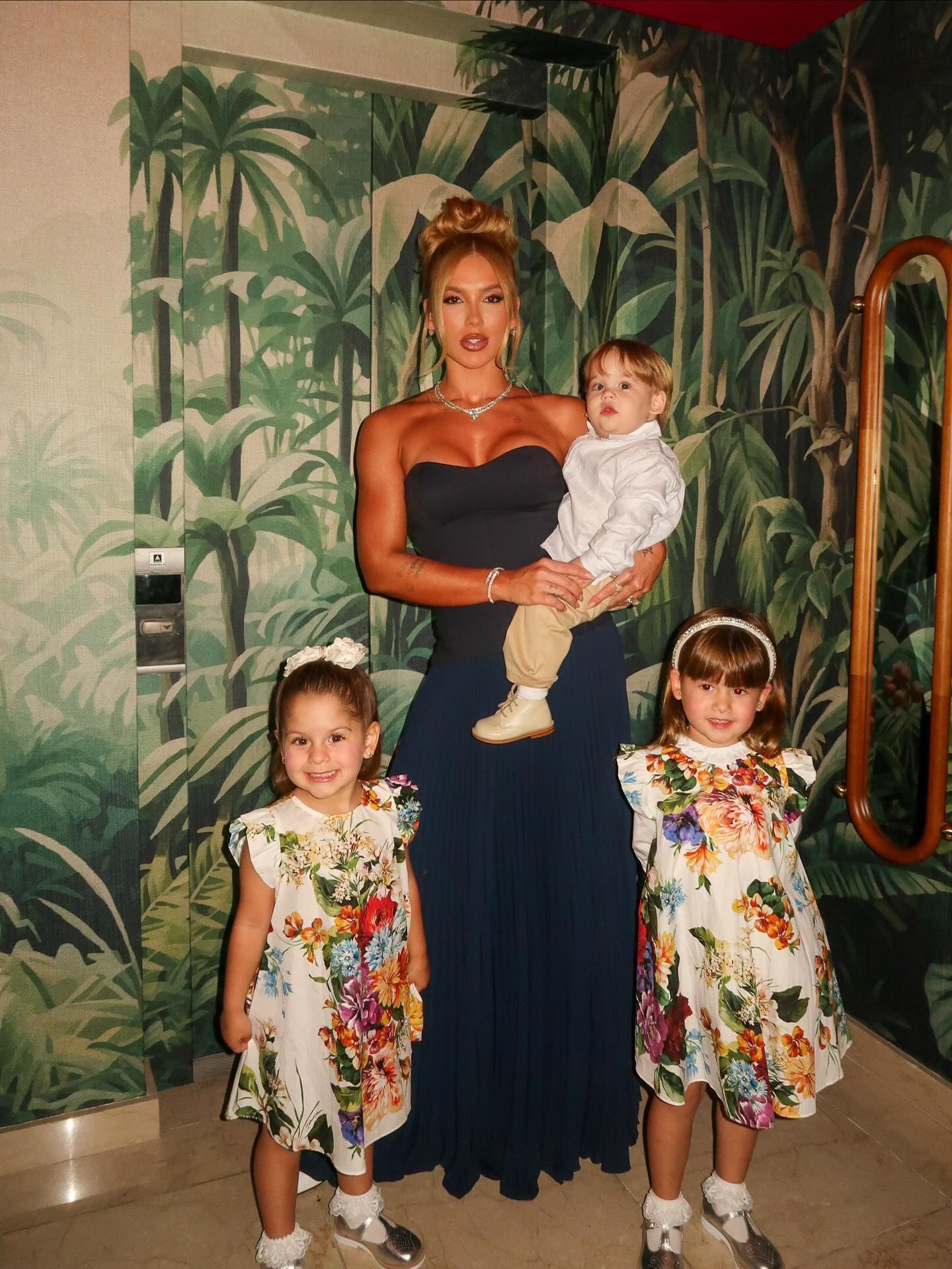 Virginia leva os três filhos ao segundo dia do Telton 2025; fotos