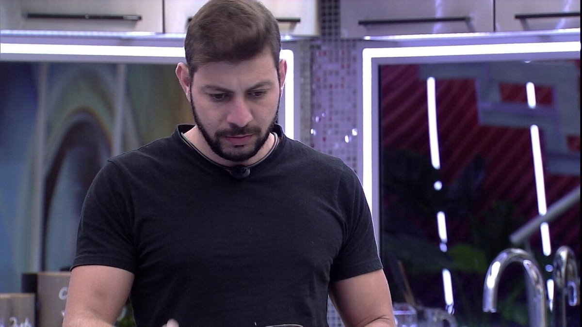 Caio Faz Planos Para O Vip Do Bbb E Avisa Arthur A Juliette Eu N O