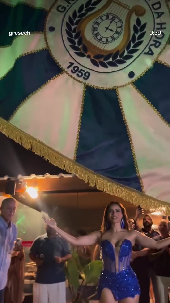 Lexa é anunciada rainha de bateria da Em Cima da Hora, no Rio