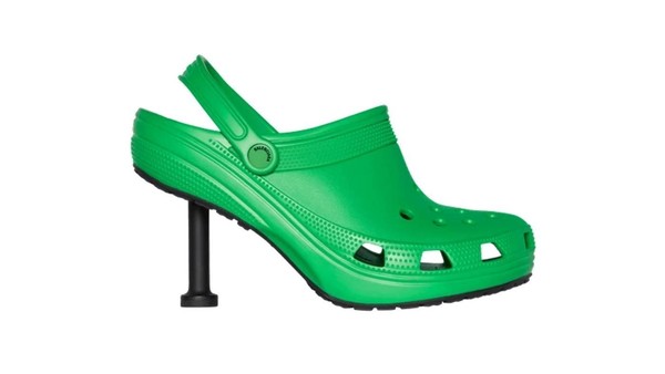 Crocs com salto alto? Marca lança modelo em parceria com