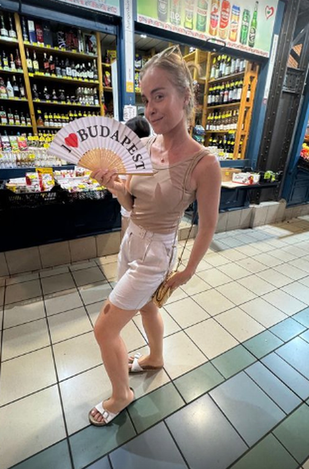 Angélica abre álbum de viagem em família com filhos e Luciano Huck — Foto: reprodução