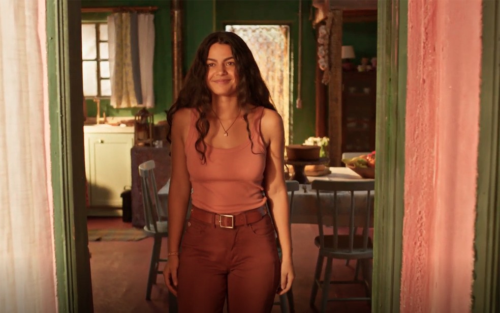 Quinota se inspira em Zefa Leonel em No Rancho Fundo — Foto: Globo