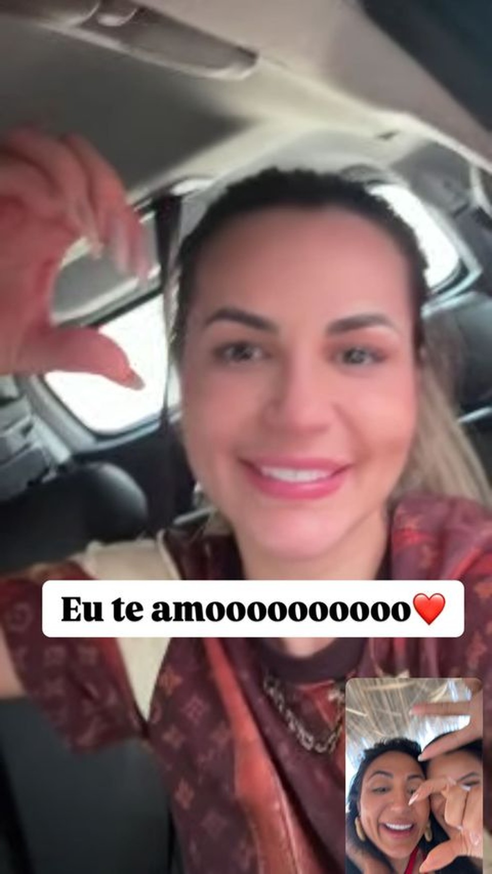Deolane Bezerra deixa o presídio após 20 dias e faz chamada de vídeo com  irmã | Famosos | gshow