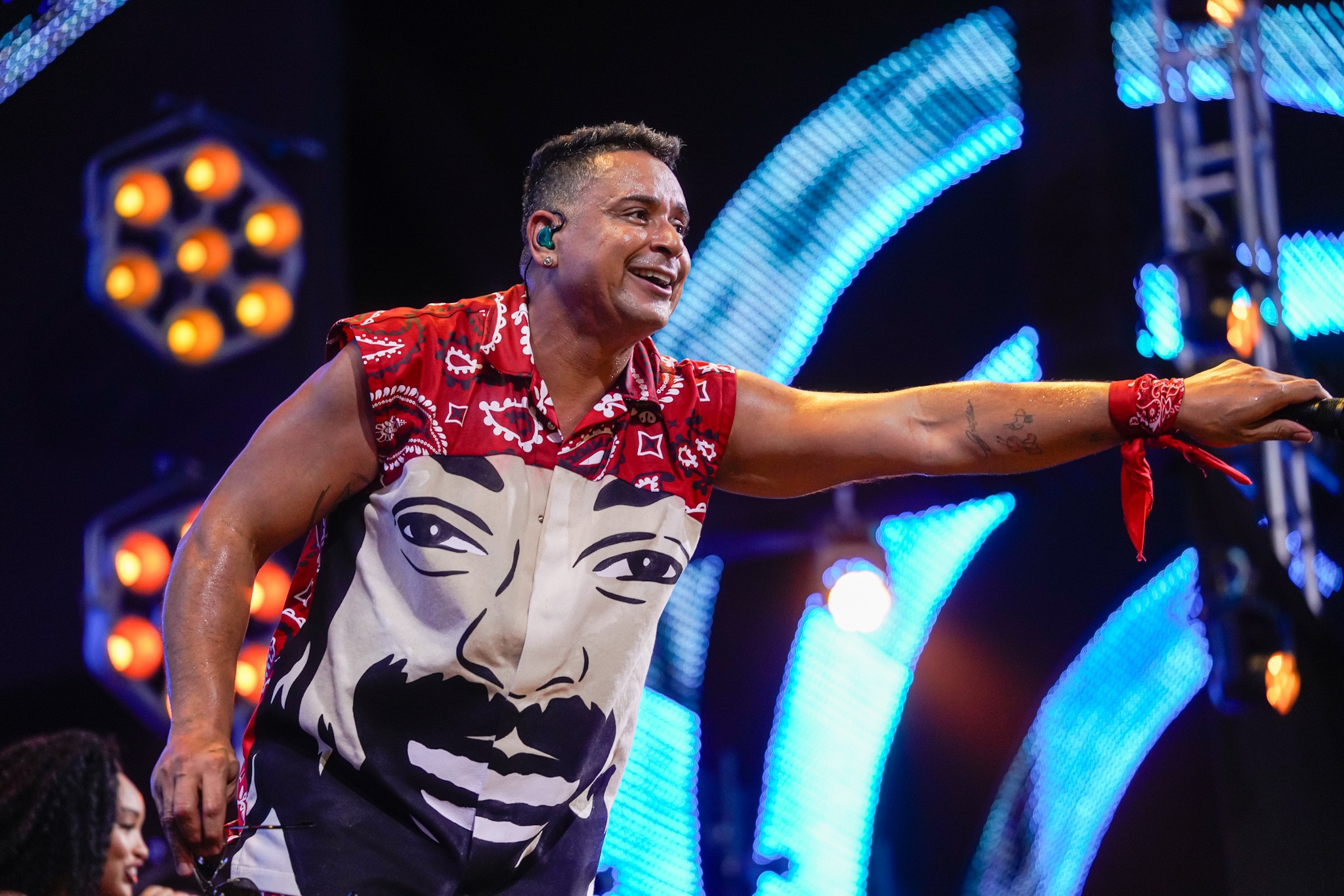 Xanddy Harmonia é internado às pressas em Salvador