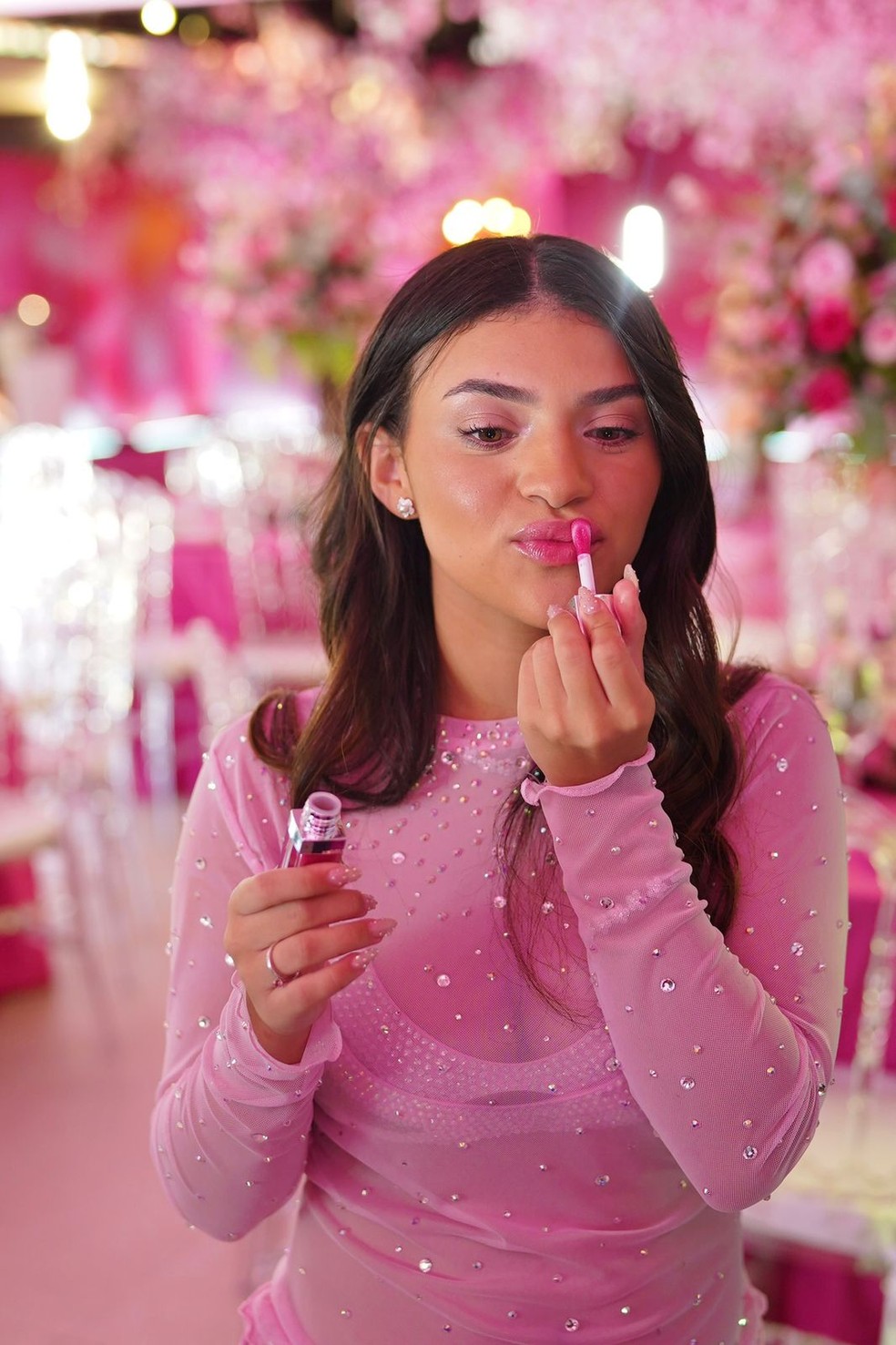 Ferrugem e Thaís Vasconcellos celebram 15 anos da filha com festão temático — Foto: @fotoarthifilmes