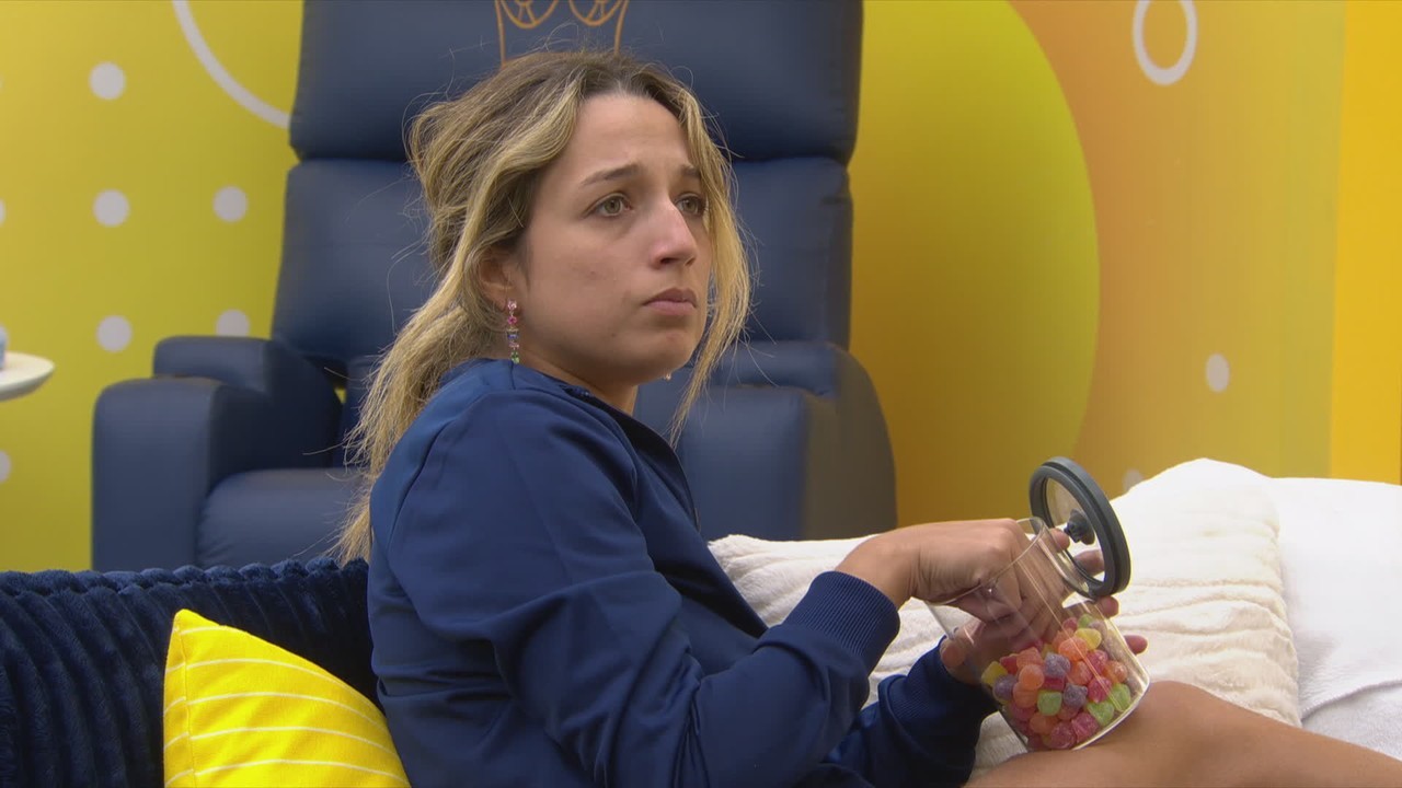 Samira ativa Espia BBB no Quarto do Líder e ouve conversa de adversários
