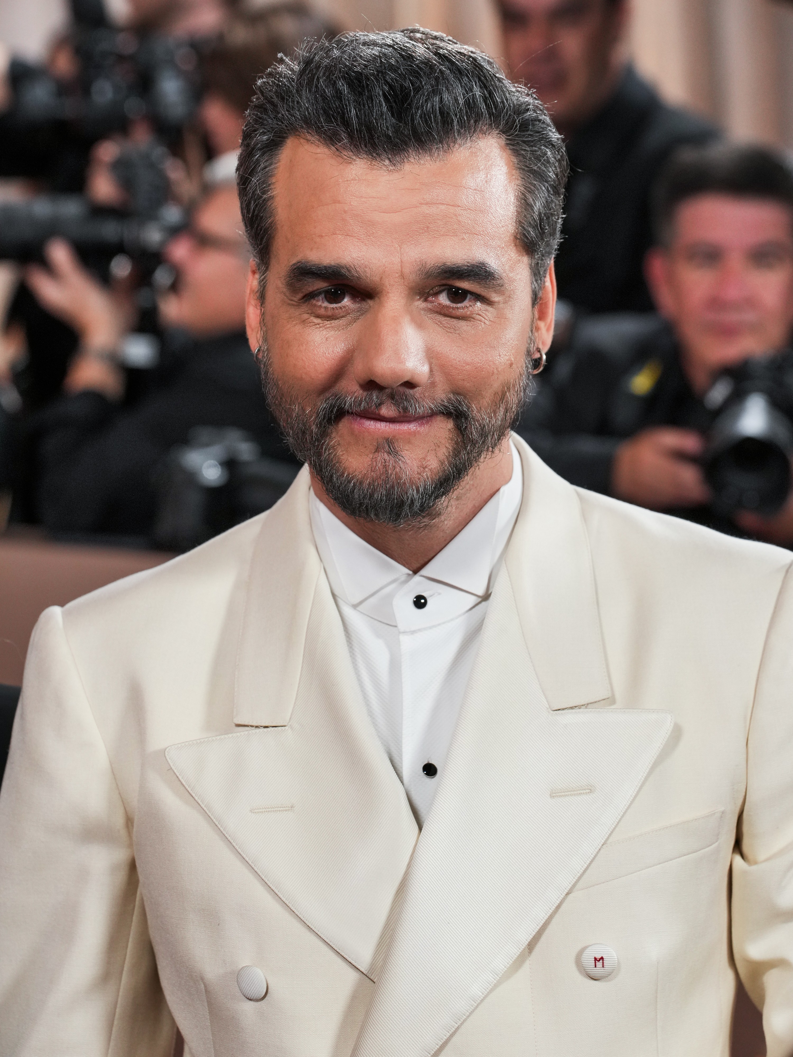 Famosos celebram vitórias de Agente Secreto e Wagner Moura no Globo de Ouro