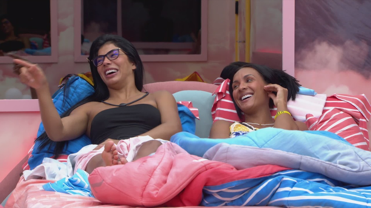 Participantes imitam comportamento de Gabriela no Sincerão: 'Vocês ficam martelando'