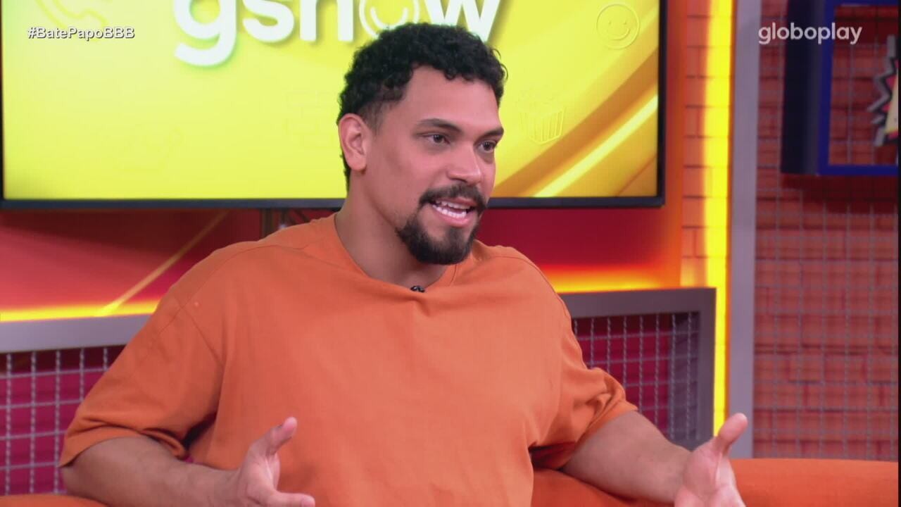 Vinícius fala o que sente por Renata e reage a comentário de Maike: 'Achando engraçado'