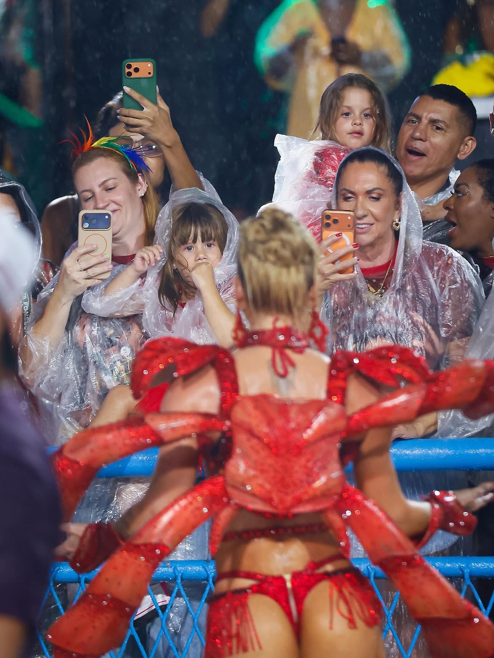 Virginia relembra desfile na Grande Rio ao deixar o posto de rainha de bateria — Foto: Reprodução/Instagram