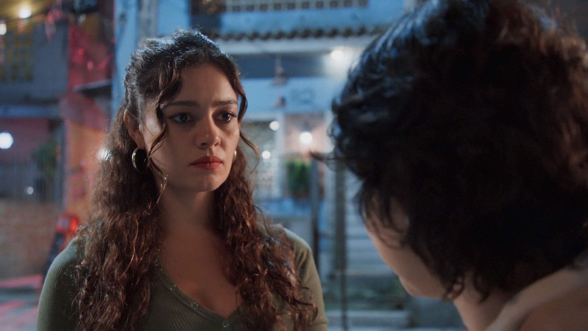 gshow em Três Graças: Gerluce faz pacto com Cláudia sobre estátua