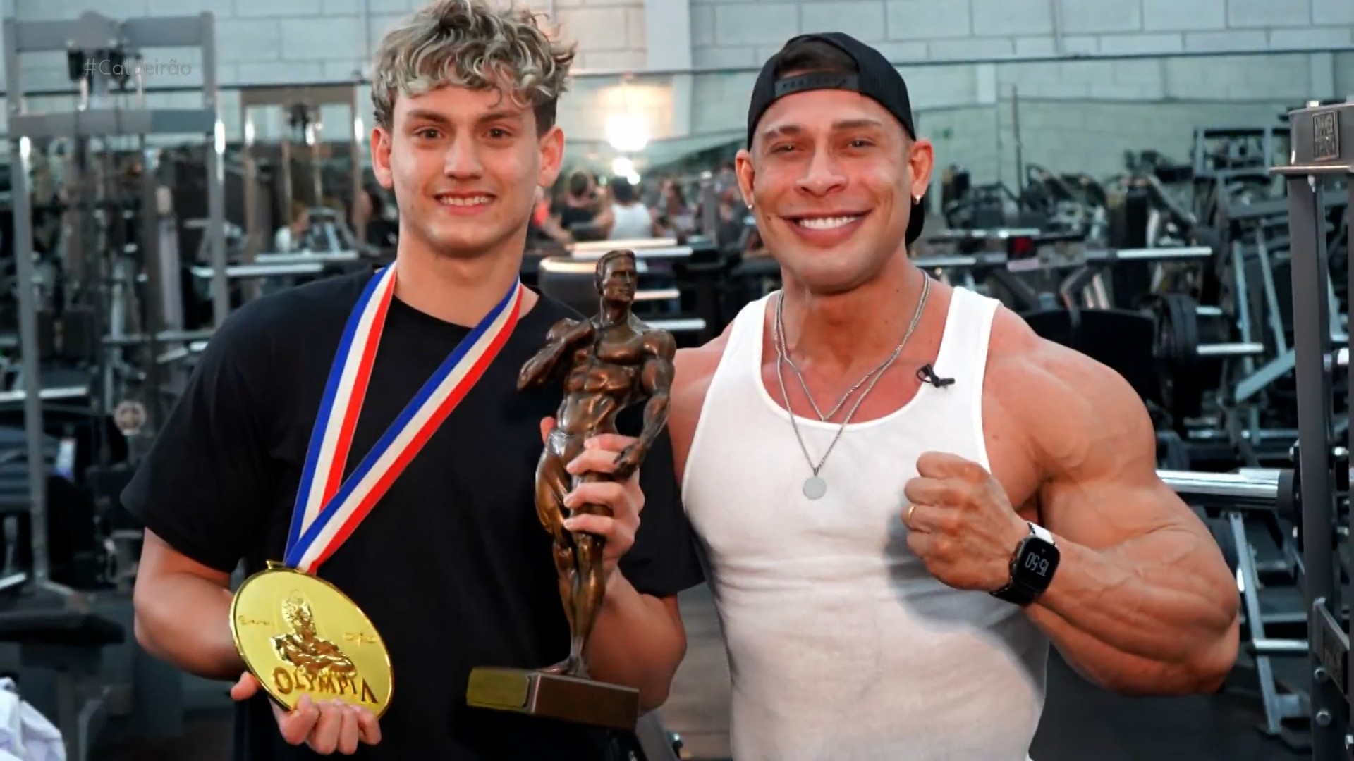 Ramon Dino se emociona ao conhecer fã fisiculturista autista: 'Você é uma inspiração'