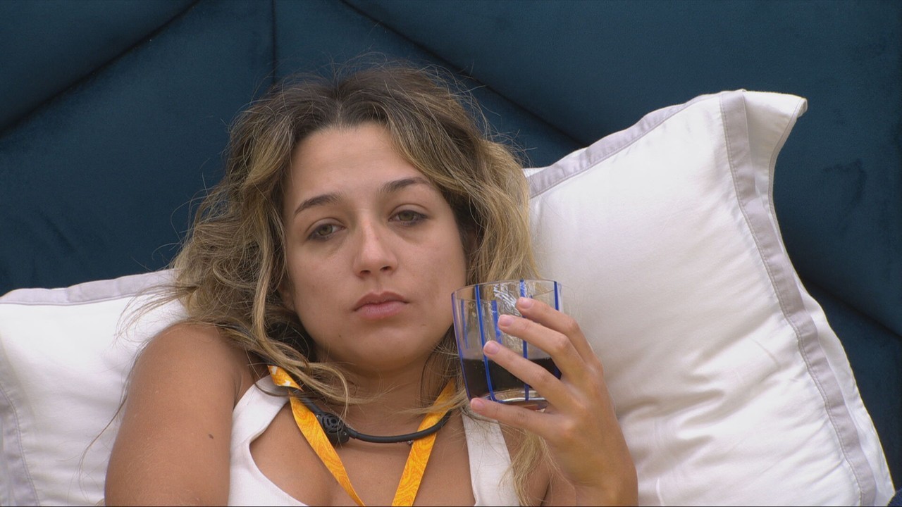 Samira sugere indicar Juliano Floss ao Paredão, em caso de empate com Gabriela