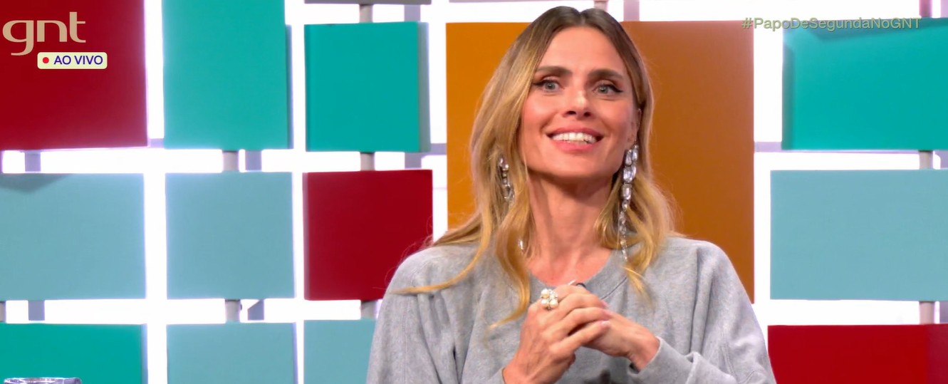 Carolina Dieckmann diz que toparia ficar careca novamente: 'Sonho'