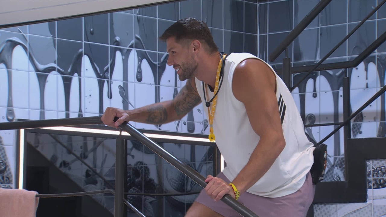 Ana Paula Renault provoca Jonas Sulzbach no BBB 26, e brother dispara: 'Vai catar coquinho'