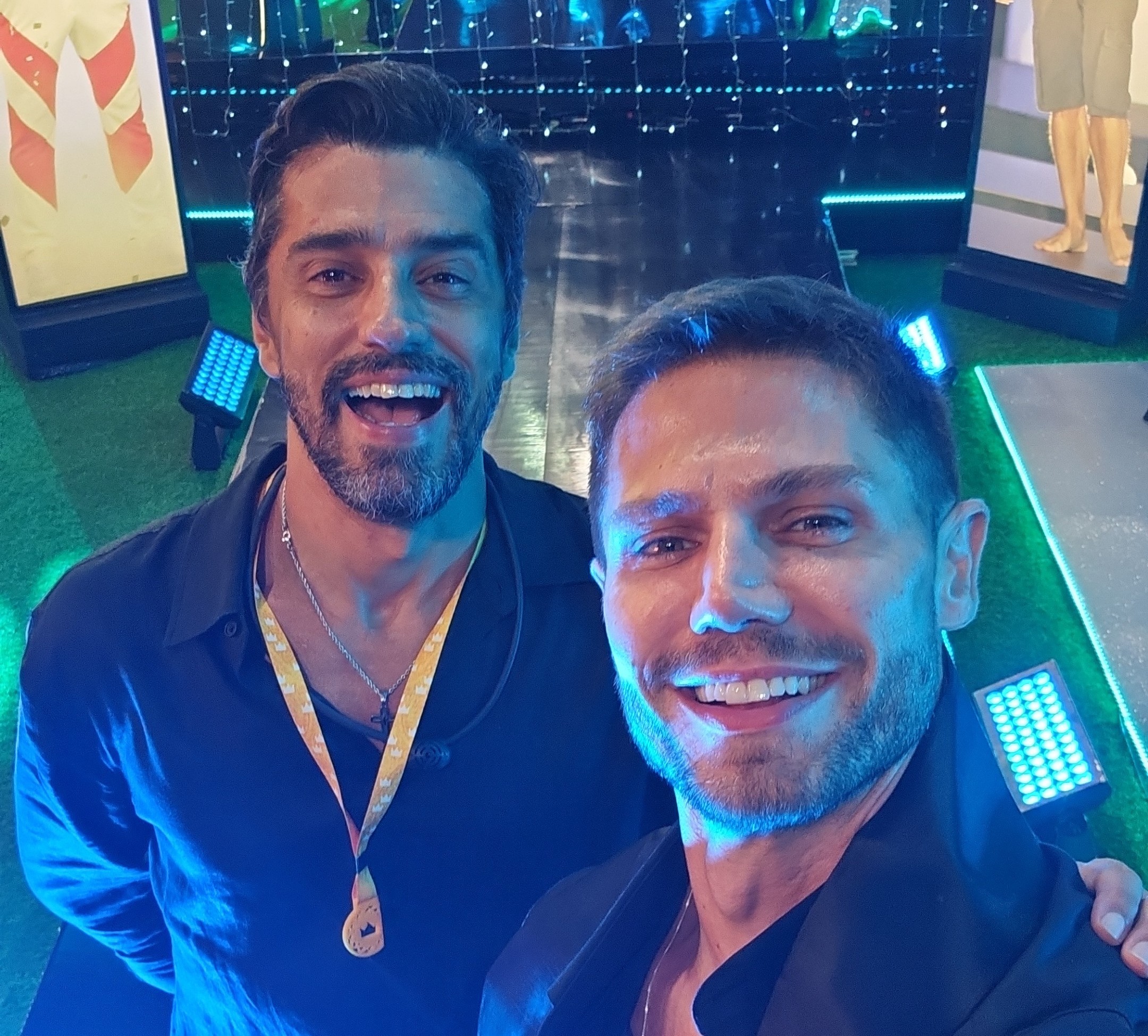 Clima de celebração na Festa dos Líderes Jonas e Alberto Cowboy no BBB 26; veja registros dos brothers