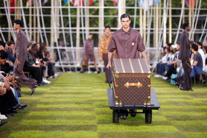 Desfile da Louis Vuitton na Semana de Moda de Paris. Coleção Primavera-Verão, 2025 (Foto: reprodução/Gshow/REUTERS/Johanna Geron) Lorena Bueri