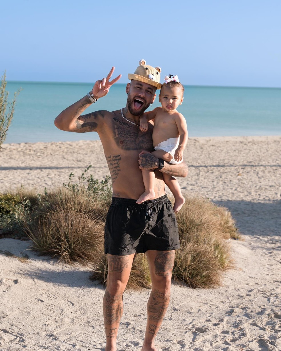 Neymar e Mavie — Foto: Instagram