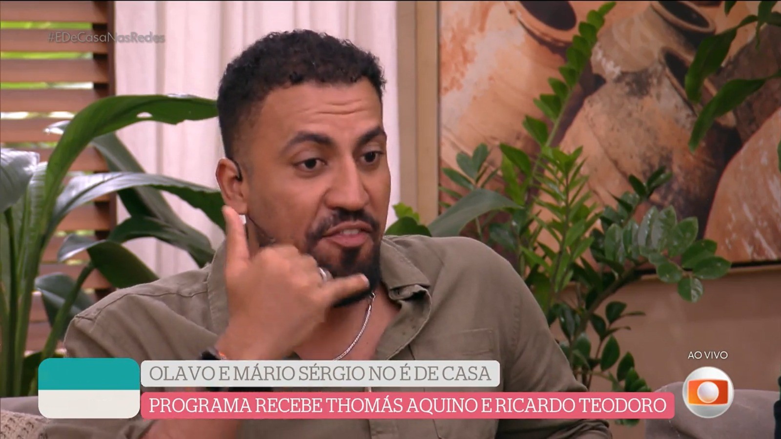 Ricardo Teodoro revela reação hilária da mãe ao saber que ele faria Vale Tudo