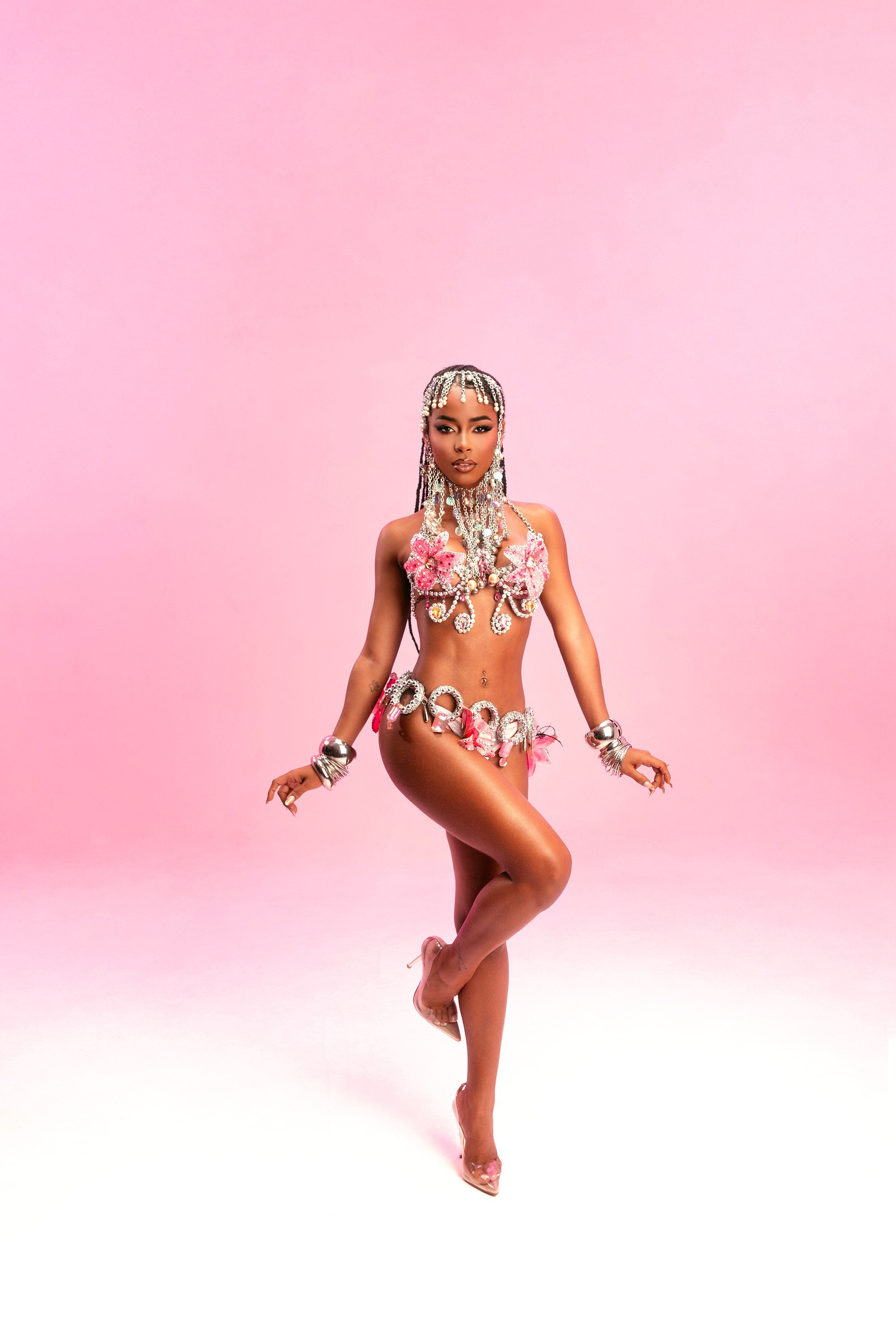 Lorena Maria detalha investimento para Carnaval em meio à mudança para mansão: 'R$ 200 mil'