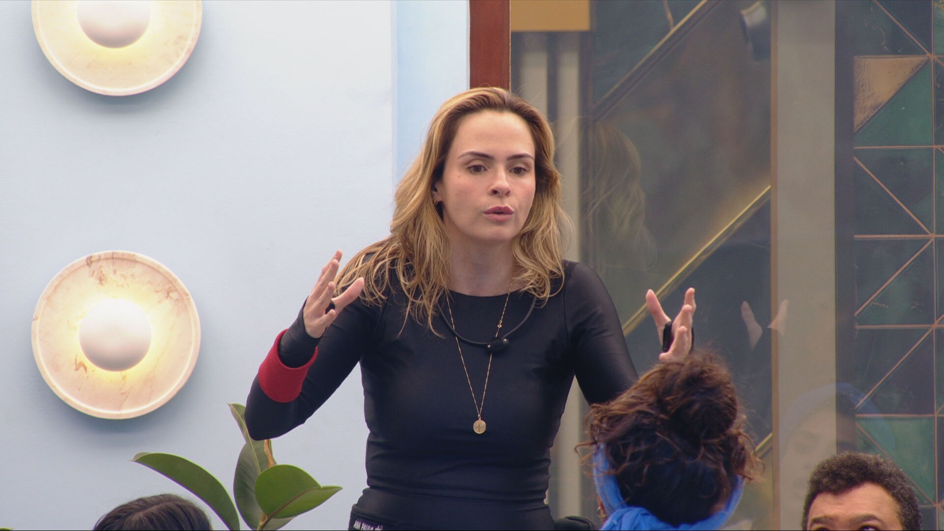 Ana Paula Renault e Aline Campos trocam farpas no BBB 26: 'Maior planta dessa edição'