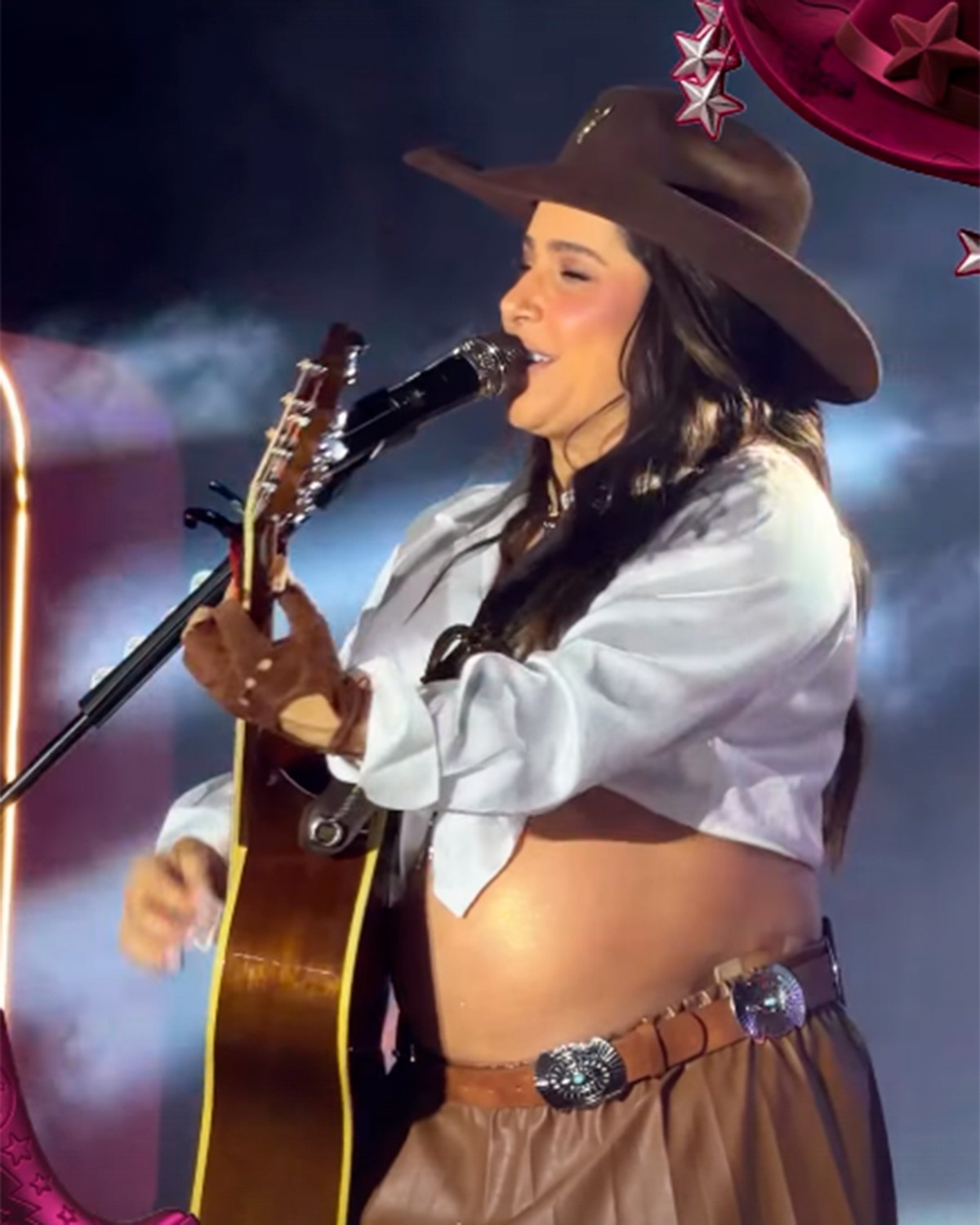 Lauana Prado cuida do barrigão e Gusttavo Lima 'voa' sobre o público no Circuito Sertanejo