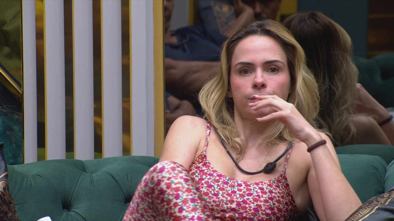 Ana Paula Renault discute estratégias com Breno e declara: 'Vocês não mandam no meu voto mais'