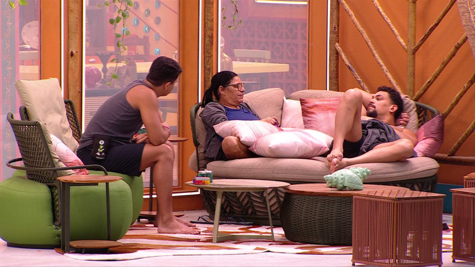 Delma questiona adversária no BBB 25: 'Acha que eu sou tão forte assim?'