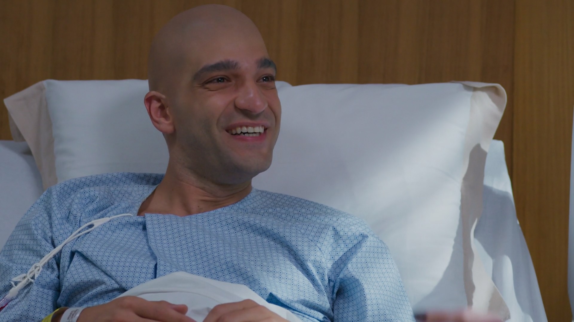 Vale Tudo: diagnosticado com leucemia, Afonso comemora sucesso do transplante