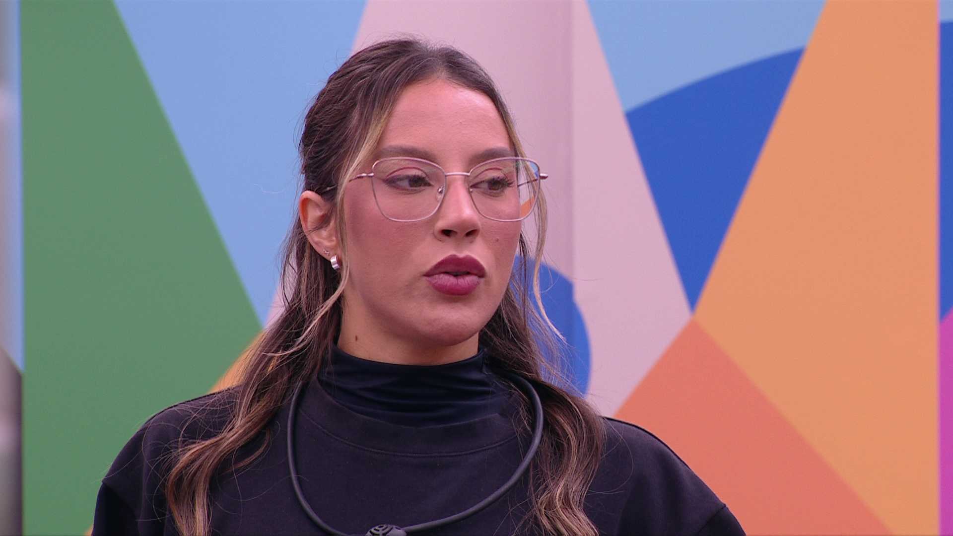 Renata pondera riscos de estar no Paredão com 'dupla': 'Posso me lascar todinha'