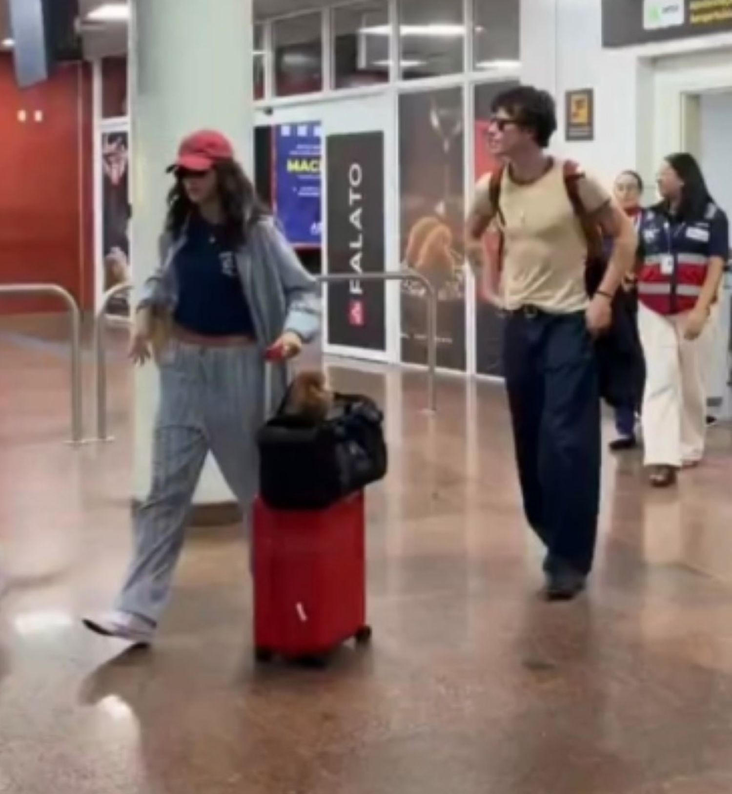 Bruna Marquezine, Virginia Fonseca e mais: veja como foi Reveillón de famosos que se separaram em 2025