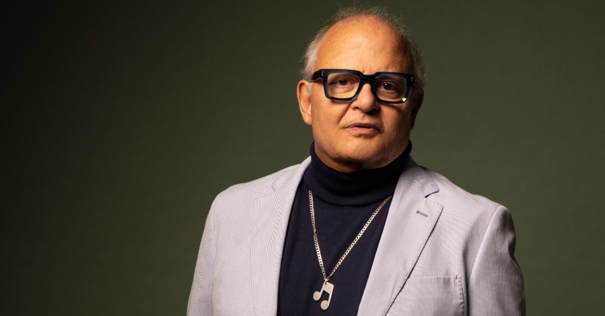 Após cirurgia cardíaca, Guilherme Arantes volta aos palcos e celebra 50 anos de carreira