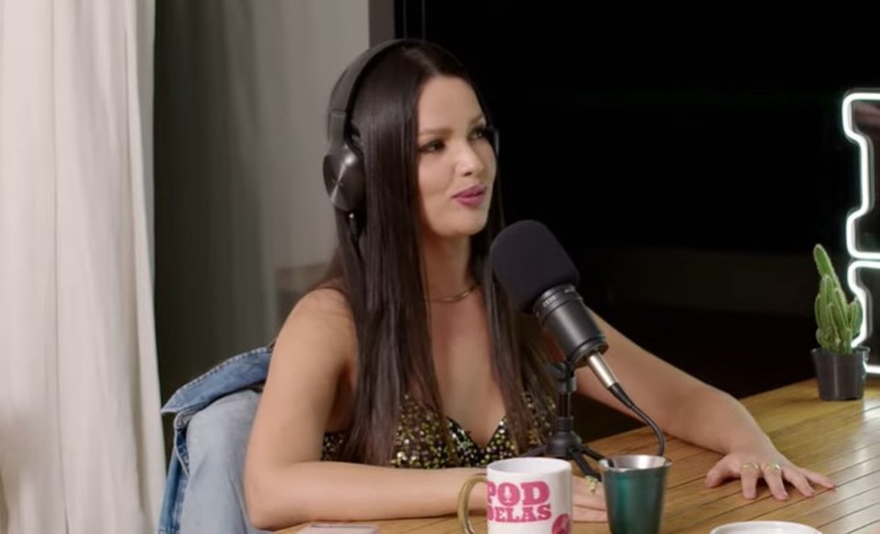 Juliette em entrevista ao "Poddelas" — Foto: Reprodução
