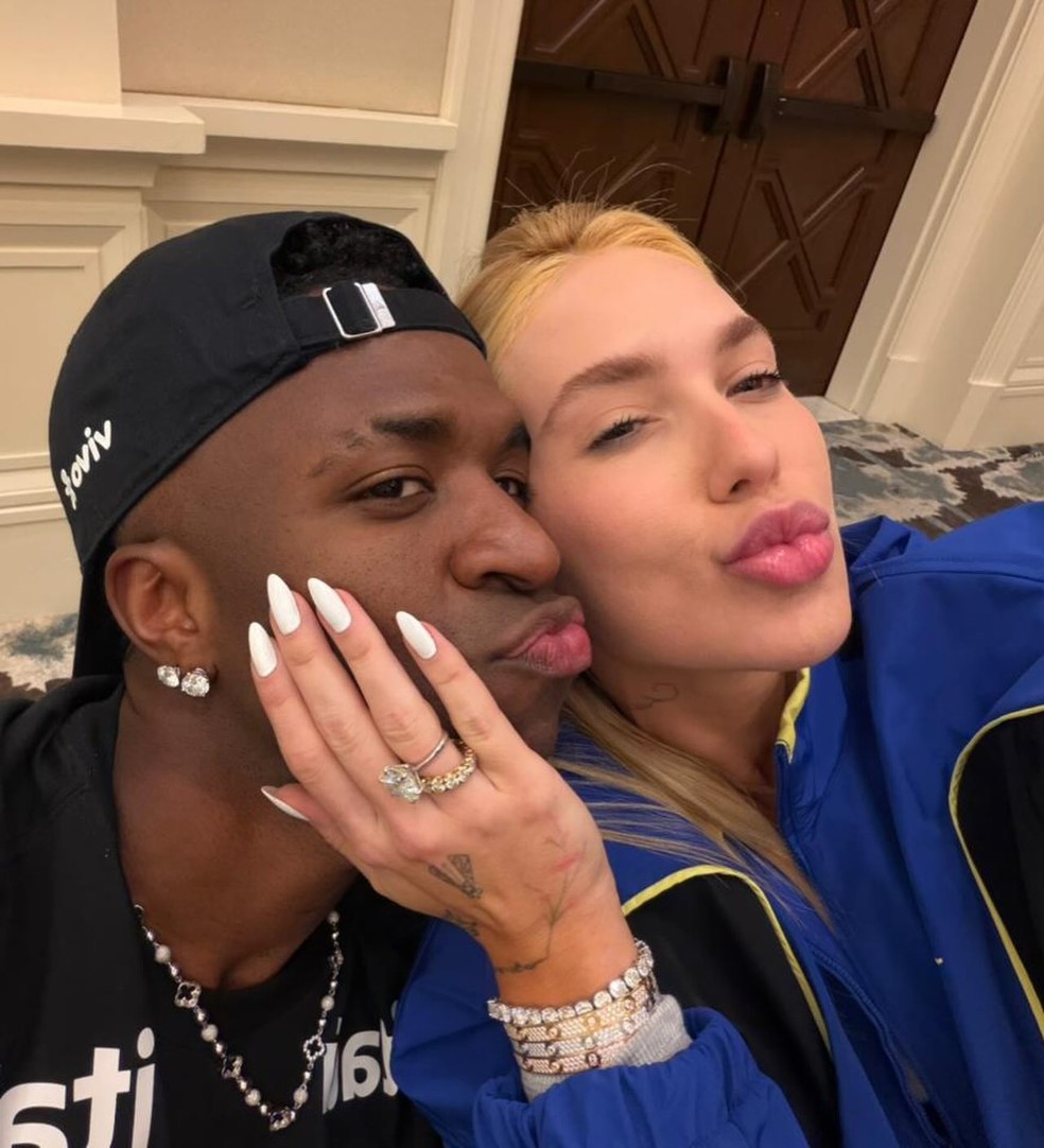 Vini Jr. homenageia Virginia — Foto: Reprodução/Instagram