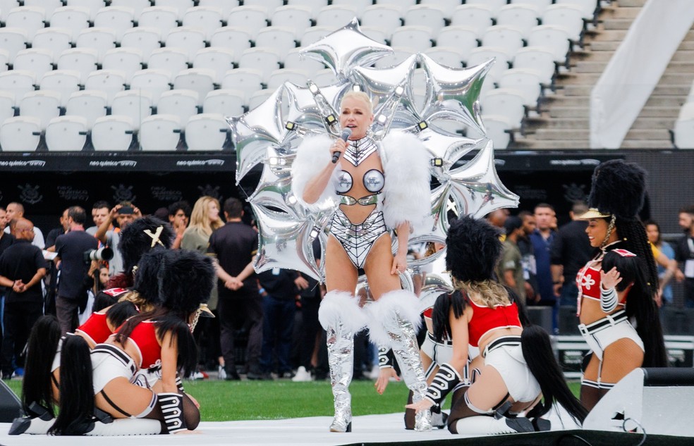 Xuxa no Futebol da Esperança — Foto: brazil news