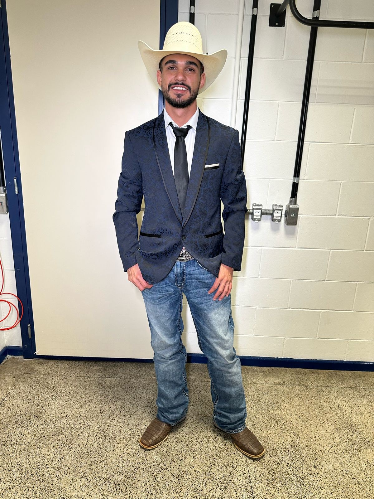 Ex-participantes do BBB 25 mostram looks para a Grande Final do reality