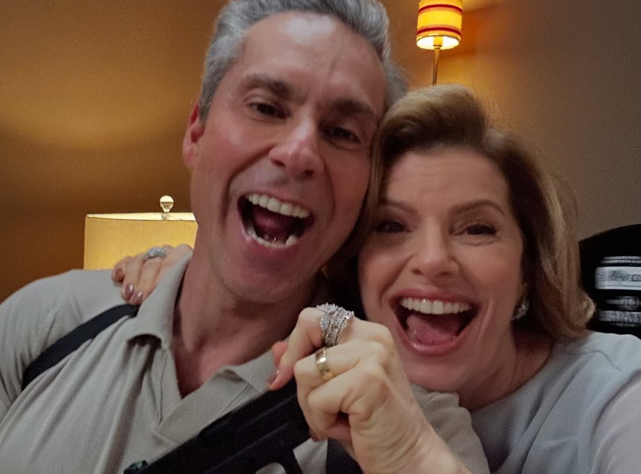 Alexandre Nero 'encarna' Marco Aurélio pela última vez e brinca sobre Odete: 'Morreu, sim. Eu estava lá'