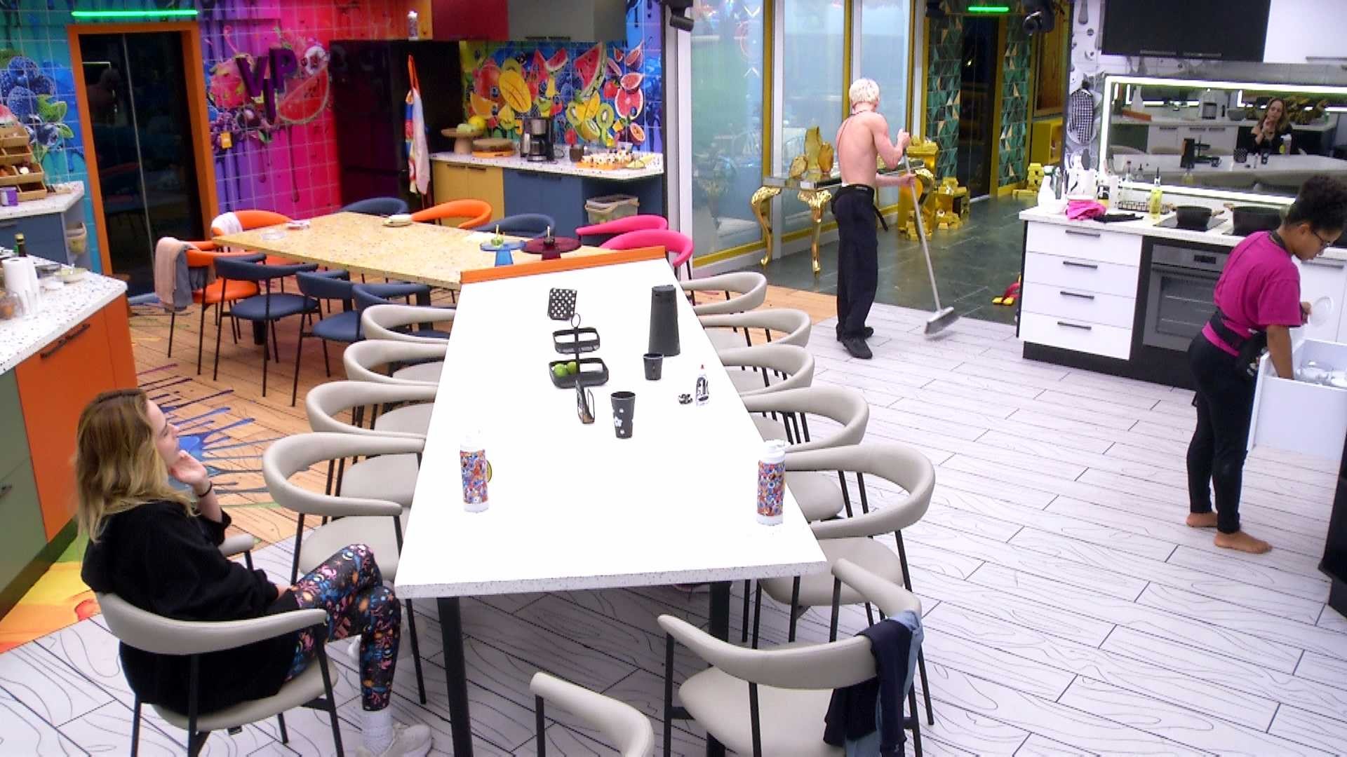 Juliano Floss faz desabafo sobre Sarah Andrade: 'Estou em choque'