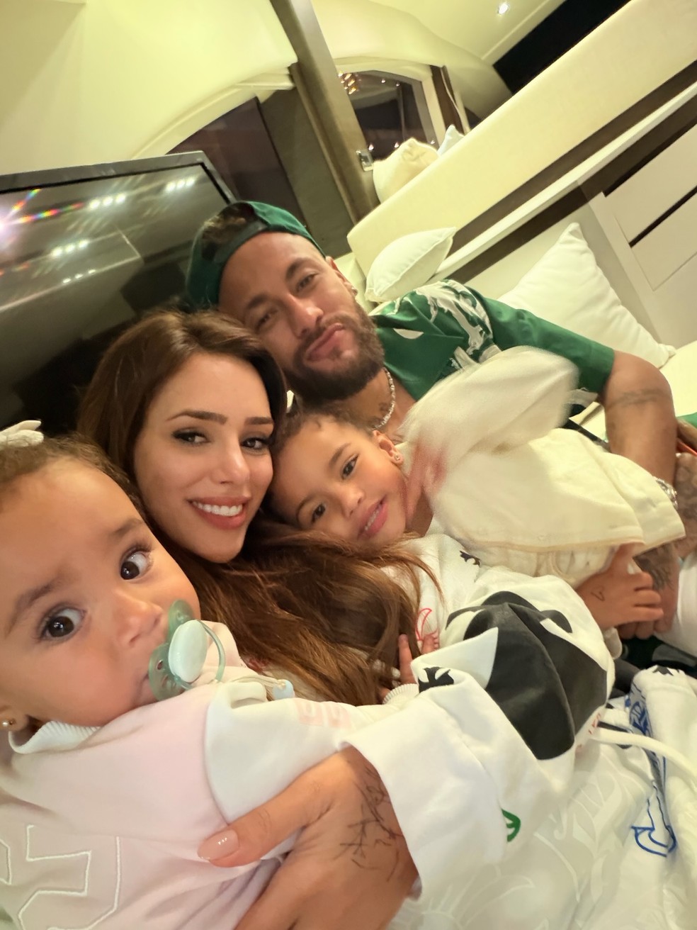 Bruna Biancardi mostra como foi dia de folga de Neymar — Foto: Reprodução do Instagram